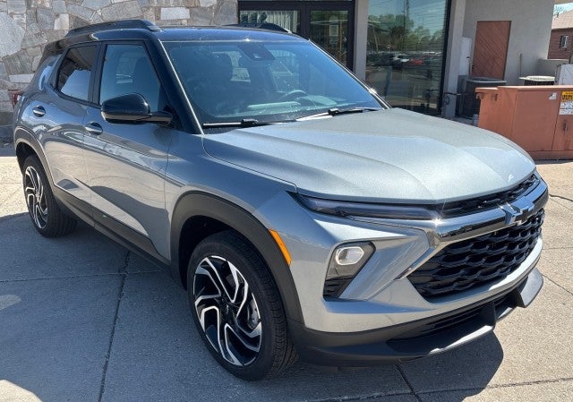 2026 Chevrolet Trailblazer RS in Sterling Gray Metallic — front three-quarter view